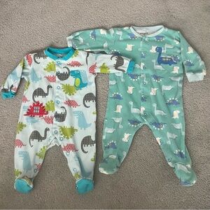 Pekkle footed pyjamas x2